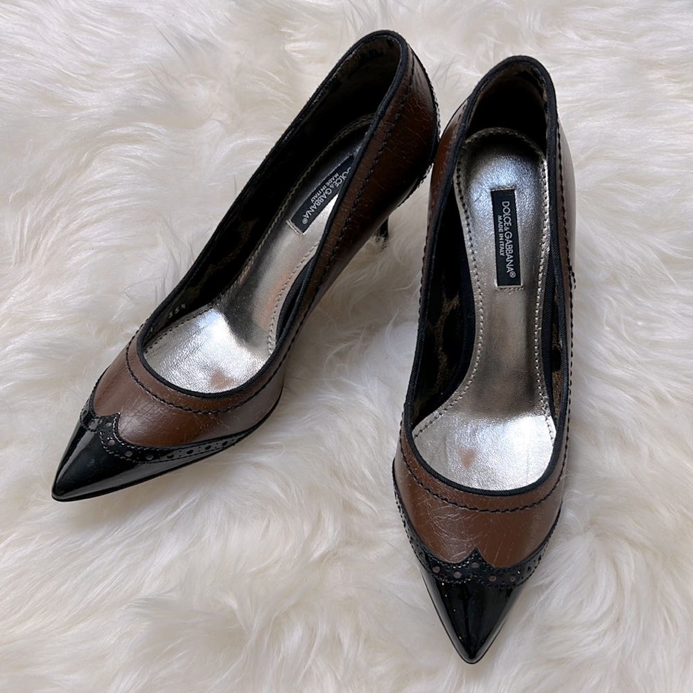 Dolce & Gabbana sleek heel Pumps (size 35 1/2, US 5.5)